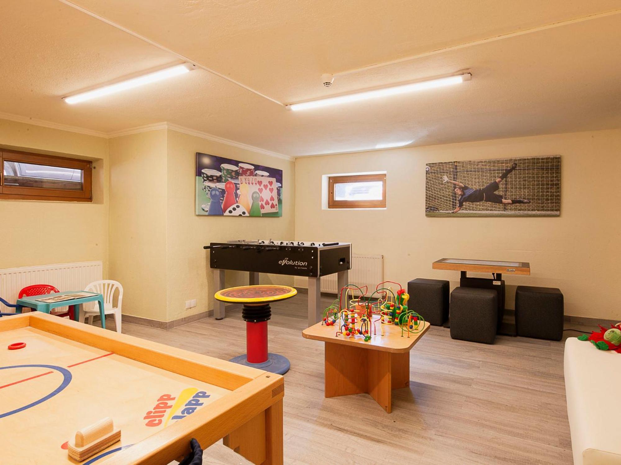 Apartment Falkner-7 By Interhome Oberlängenfeld エクステリア 写真